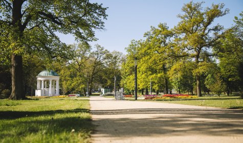 Spaziergang durch Kurpark, © Stadt Bad Salzuflen/N. Jacke